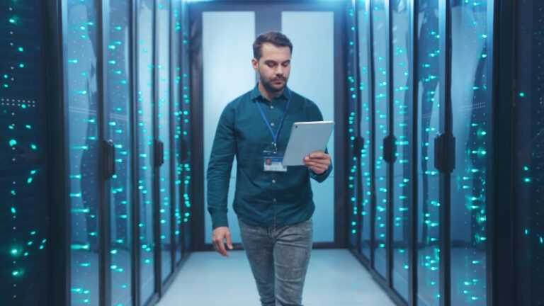 Here’s How to Build an Accelerating Career in Cybersecurity | Online Cybersecurity Course