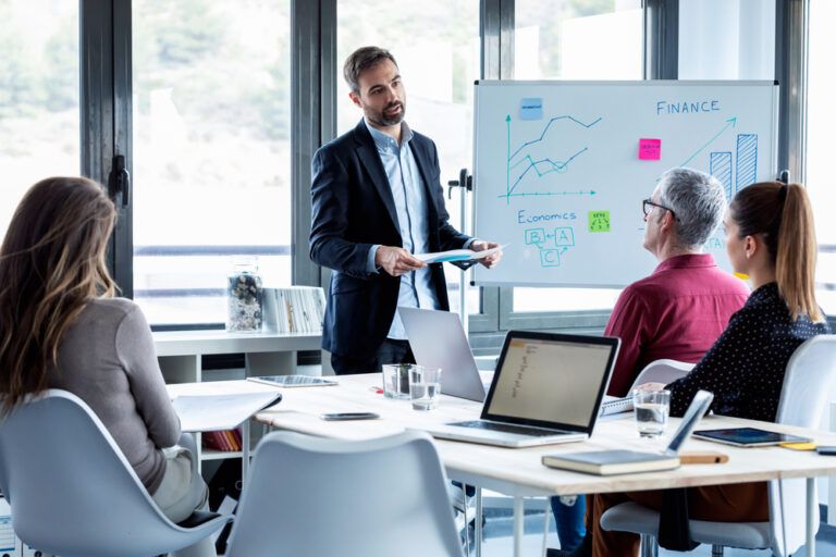 Project Management: Meaning, Best Certificate Courses, Scope and More | Online Project Management Course