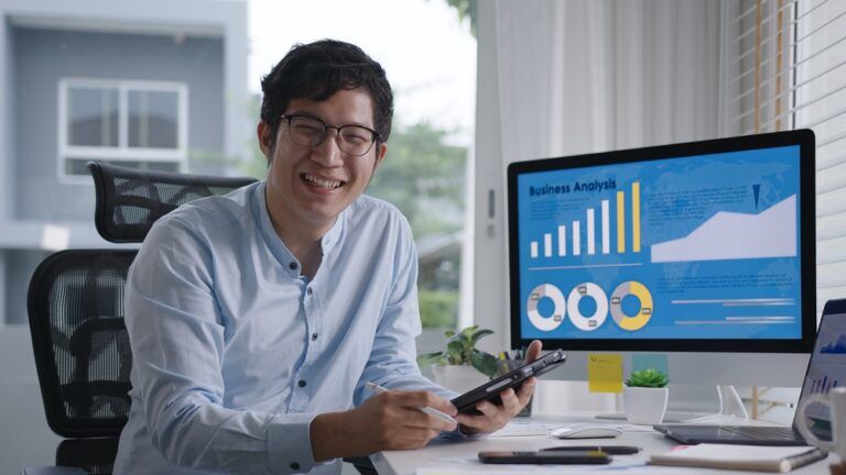 Data Science vs. Data Analytics: Explained | Online Data Analytics Course