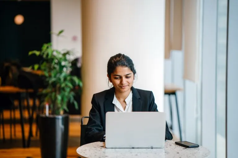 Who is a Business Manager? Salary, Skills & Career | Cybersecurity |Emeritus India