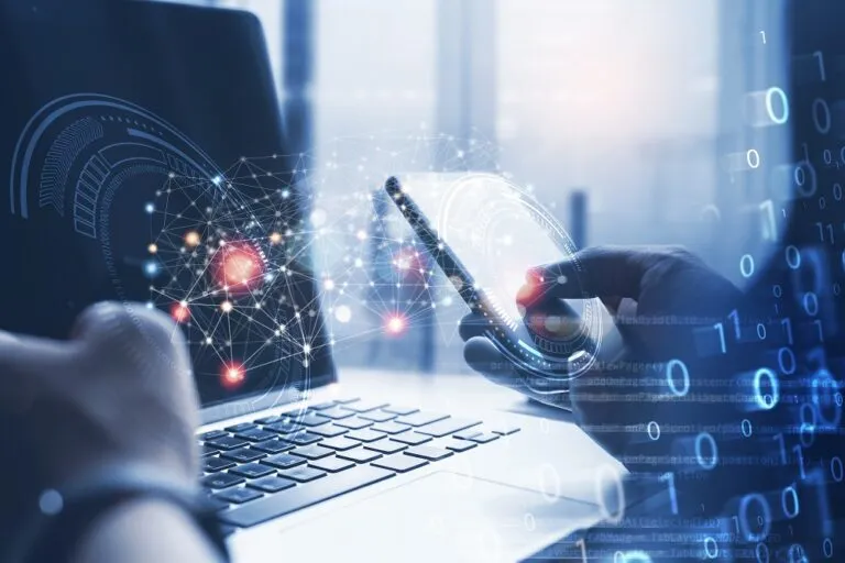 Who is a Digital Transformation Manager? Salary, Skills & Career | Business Management |Emeritus India