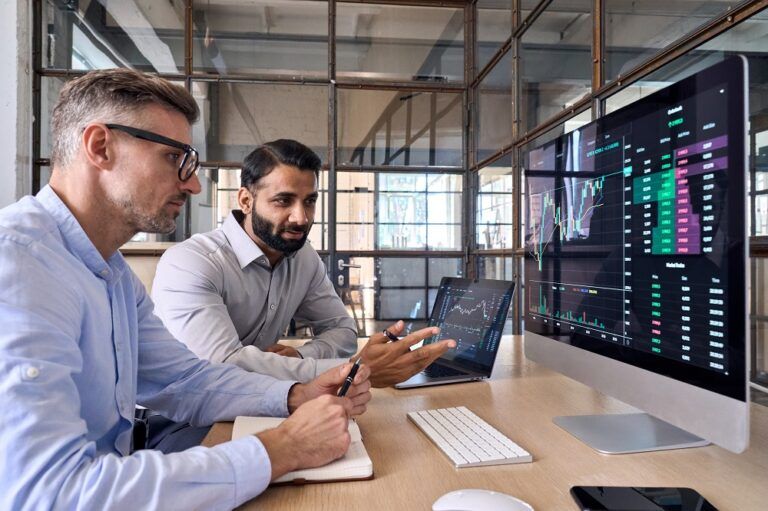 Who is a Bank Manager? Salary, Skills & Career | Cybersecurity |Emeritus India