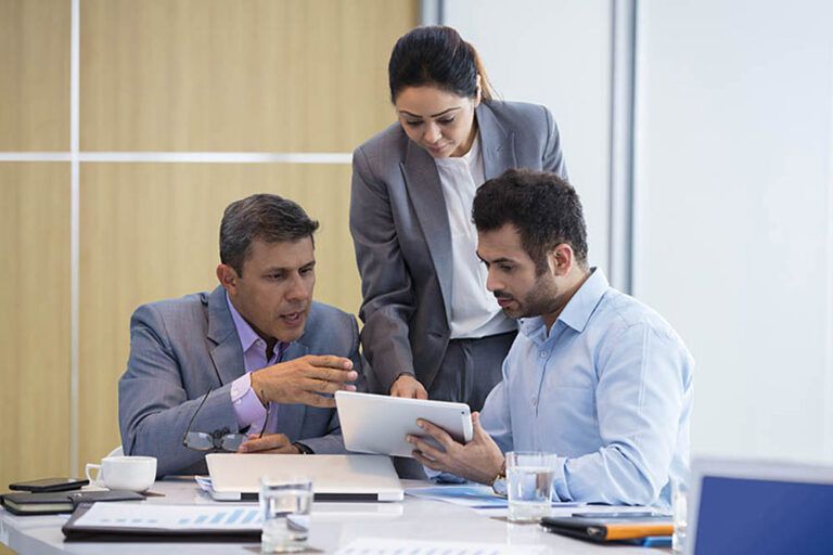 A Guide for Asking Uncomfortable Questions | Online Leadership Course