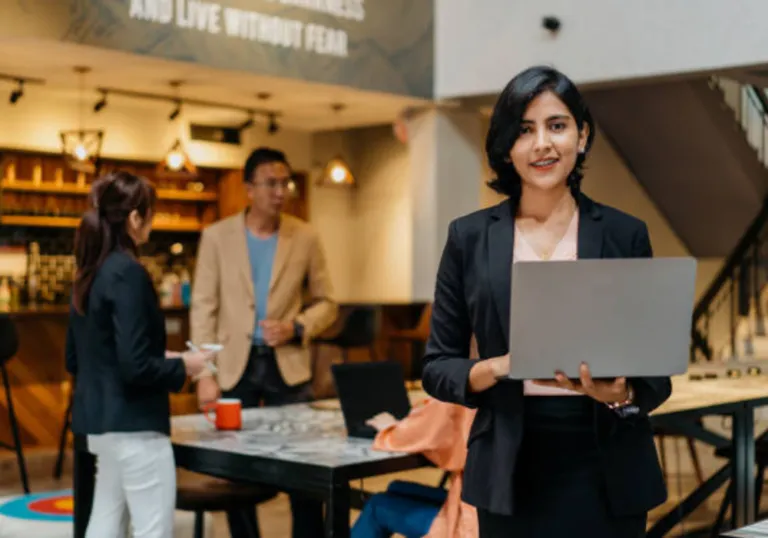 HR Manager: How Does this Role Drive Effective Leadership in Companies? | Cybersecurity |Emeritus India