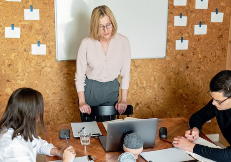 What is Transactional Leadership? How Can This Leadership Help Organizations and New-Age Managers? | Cybersecurity |Emeritus India