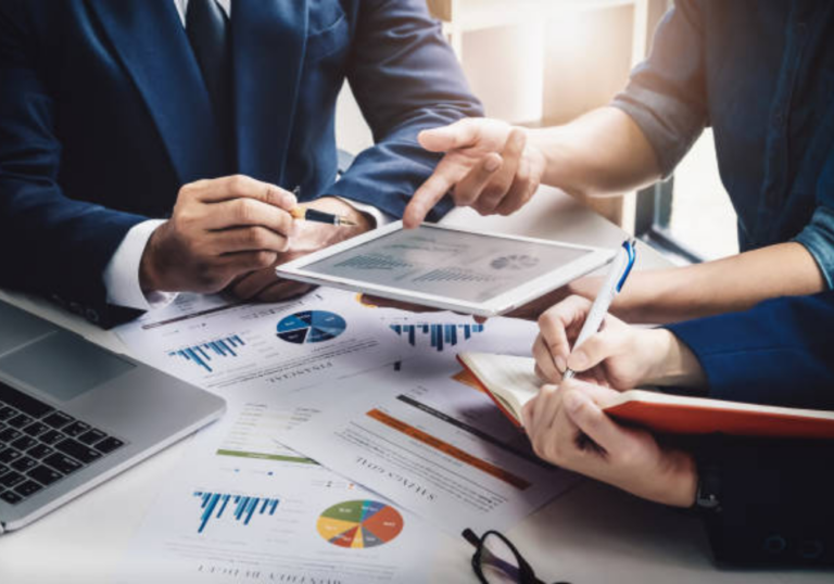 What Does a Business Analyst Do? Your Ultimate Guide to Becoming One | Online Data Science Course