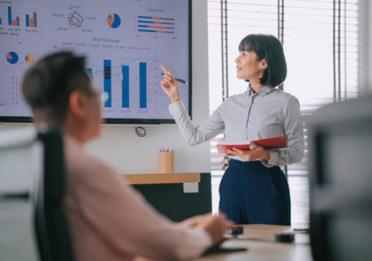 How Data Analysis Courses for Beginners Can Help You Become a Skilled Decision Maker | Online Data Science Course