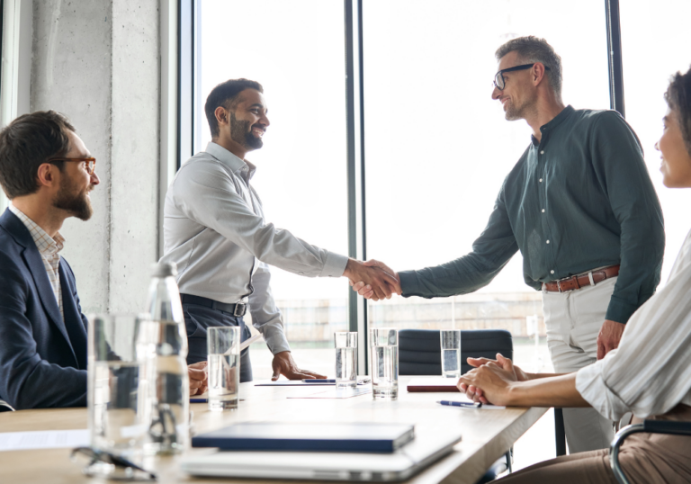Learn These 5 Key Characteristics to Become an Inspirational Leader | Leadership |Emeritus India
