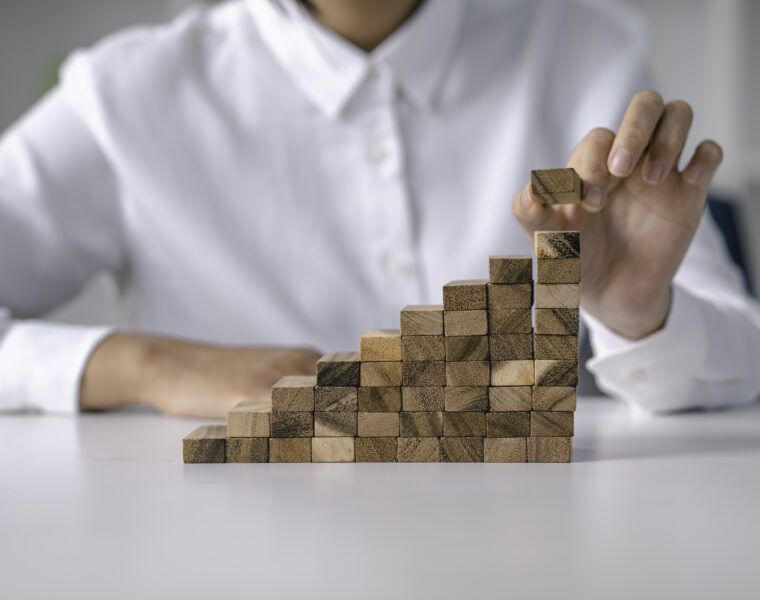 Artificial Intelligence in India: 6 Career Paths for Success | Artificial Intelligence Insights and Trends | Emeritus Artificial Intelligence in India: 6 Career Paths for Success | Artificial Intelligence and Machine Learning | Emeritus