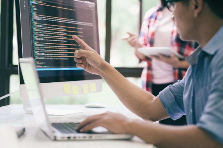 What is the Difference Between C and C++? Top 5 Distinctions and Features | Online Information Technology Course