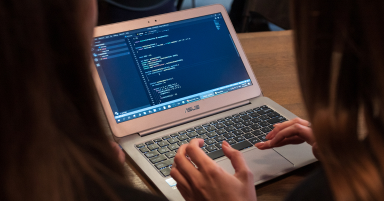 A Comprehensive Guide to Understanding IaaS vs PaaS | Online Information Technology Course