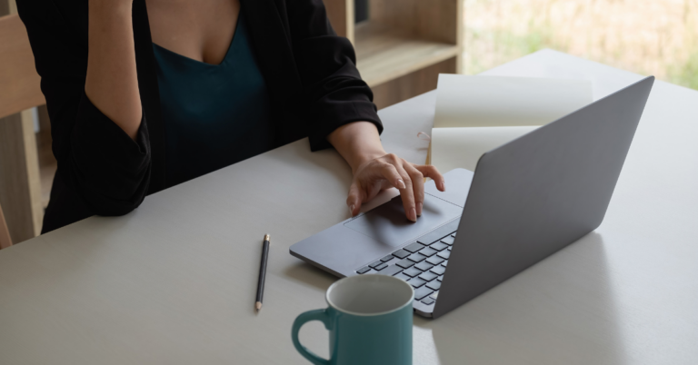How to Choose the Right CTO Programme for Your Industry | Online Information Technology Course
