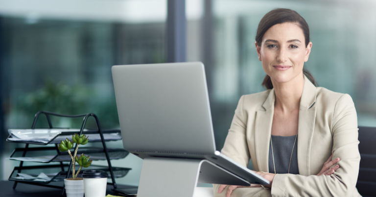 10 Special Science Jobs That Offer Lucrative Pay in India | Online Information Technology Course