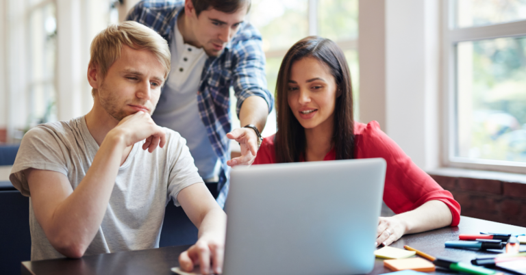 What is AI Leadership and How to Choose AI Leadership Courses for Yourself | Leadership |Emeritus India