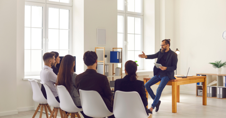Pivot to a Strategic Leadership Role With IIML's Senior Leadership Programme | Finance |Emeritus India
