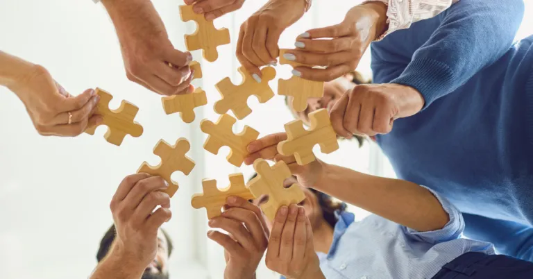 Get an Innovation Mindset With IIMK’s Design Thinking and Innovation With AI | Product Management |Emeritus India