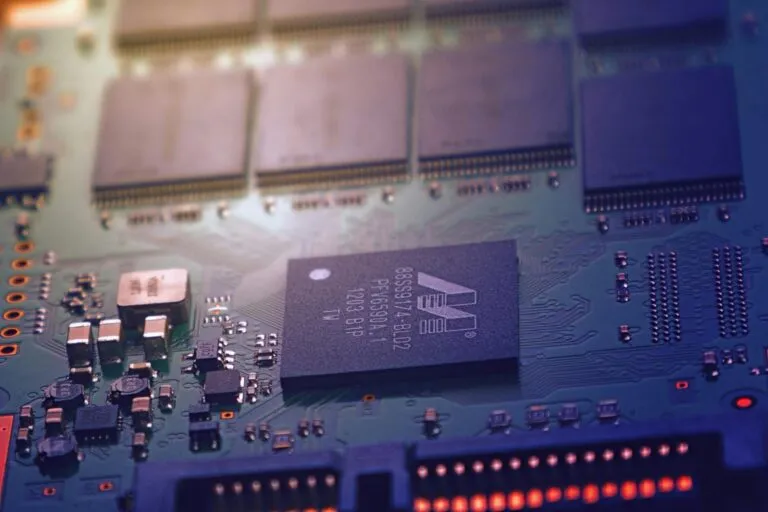 Make Better AI Investment Decisions With the Cambridge CTO Technology Leadership Development Program | Technology | Emeritus