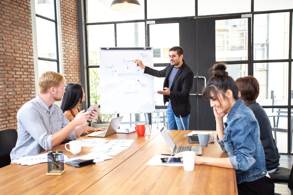 managing remote teams