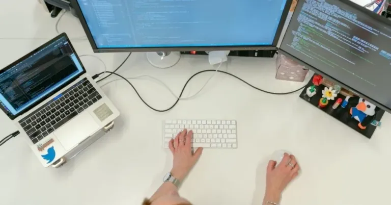 What Does a Data Engineer do? A 2023 Guide with Tops Skills | Online Data Science and Analytics Course