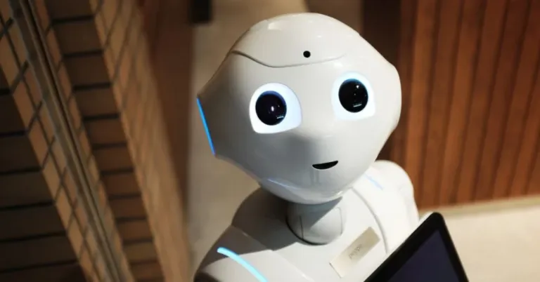 Deep Learning vs. Machine Learning: The Ultimate Guide for 2026 | Online AI and ML Course