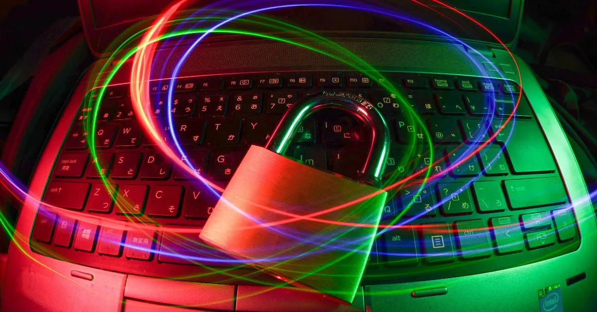 how to become a cybersecurity analyst