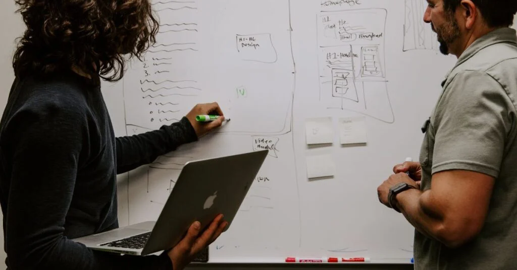 What is Predictive Analytics and How it Helps Business Grow | Business Analytics | Emeritus