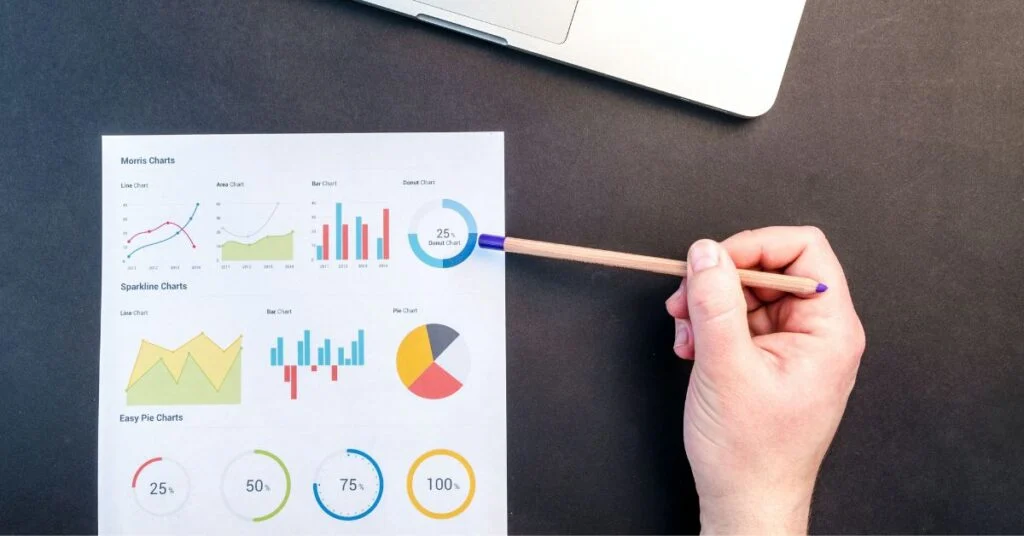 Data Science vs Data Analytics: Why Data Makes the World Go Round | Data Science and Analytics | Emeritus