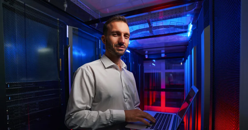 8 Steps to Become a Leading Systems Administrator | Technology | Emeritus