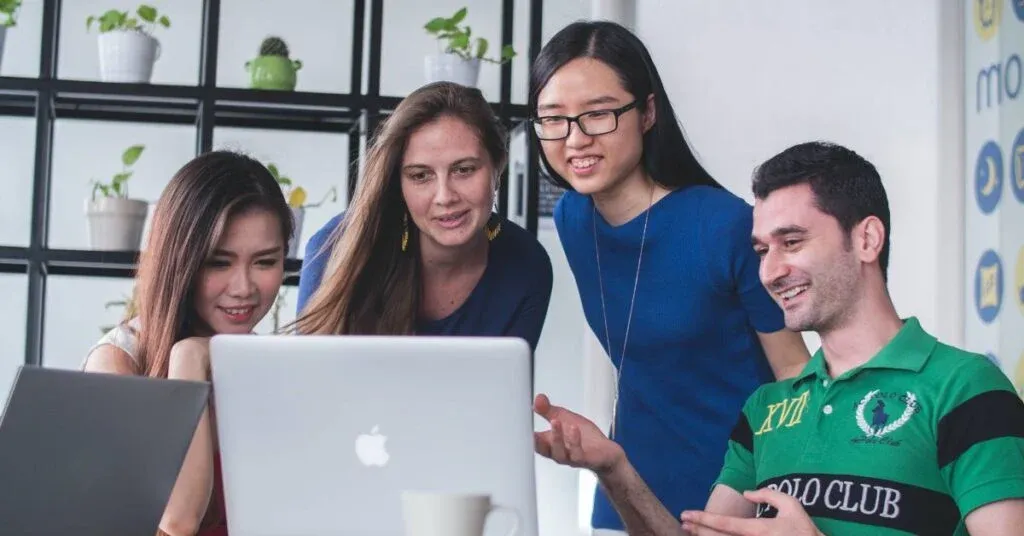 How to Become an HR Manager in 2023: A Comprehensive Guide | Human Resources | Emeritus