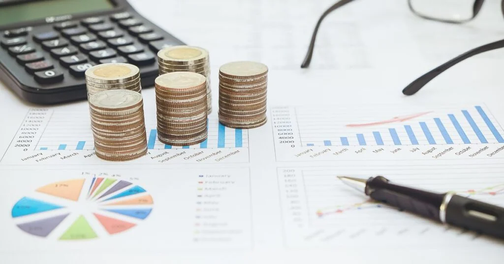 Why Decentralized Finance Holds the Key to Successful Investments Today | Finance | Emeritus