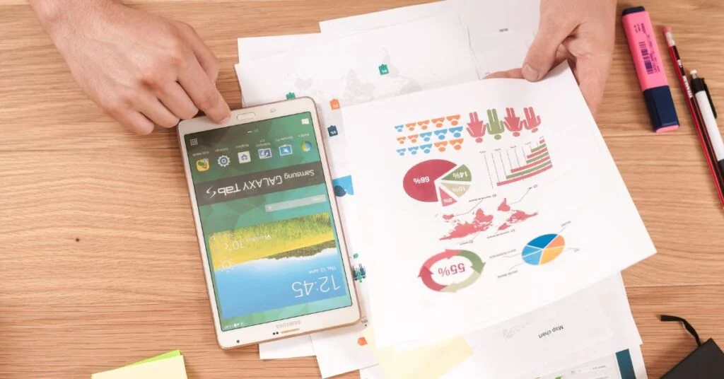 How Much Does a Business Analyst Earn Based on Experience and Location? | Business Analytics | Emeritus