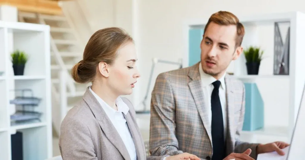 Top 5 One-on-One Meeting Tips for Managers and Employees | Career | Emeritus