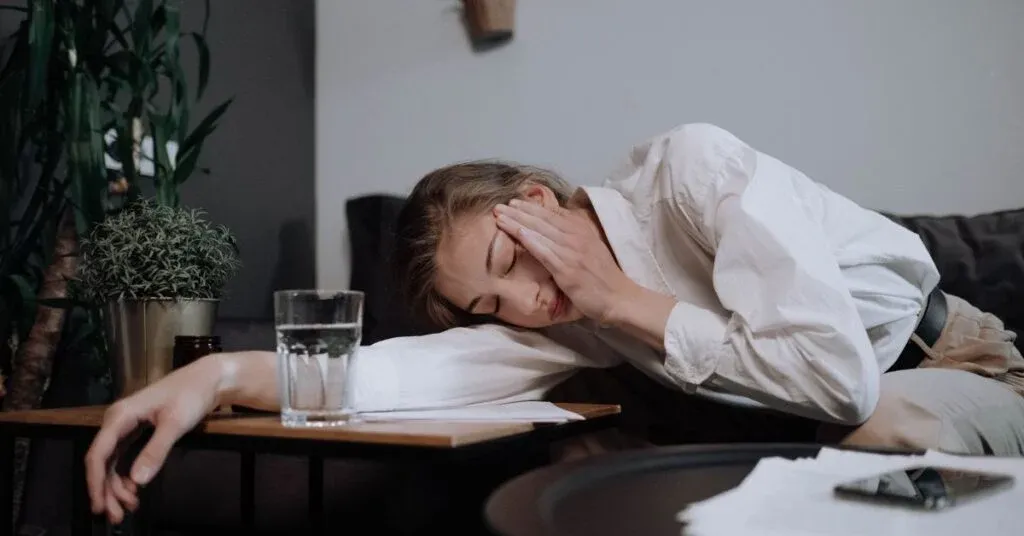 5 Tips to Address Work Burnout and Promote Employee Well-Being | career accelerator | Emeritus 5 Tips to Address Work Burnout and Promote Employee Well-Being | Career | Emeritus