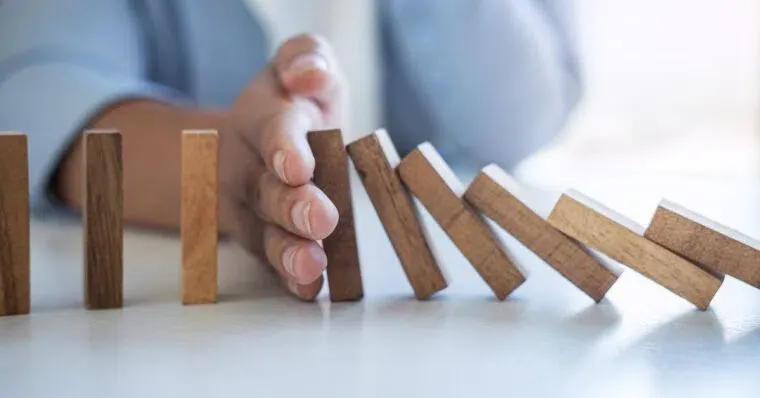 Top 4 Financial Risks and How to Avoid Them: A Comprehensive Guide | Coding |Emeritus 