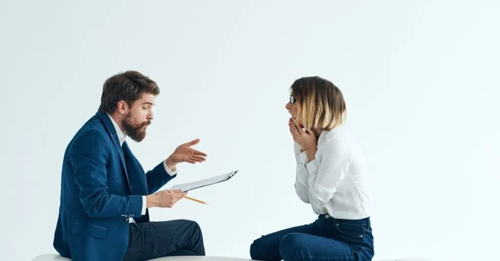 5 Ways in Which Non-Verbal Communication Can Speed Up Career Growth | Career | Emeritus