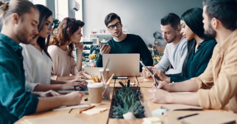 5 Steps of Leadership Development: How to Build Strong Leaders | Learning with Emeritus |Emeritus 