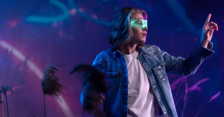 Top 4 Industries Where AR and VR Technologies are Heavily Used | Online Technology Course