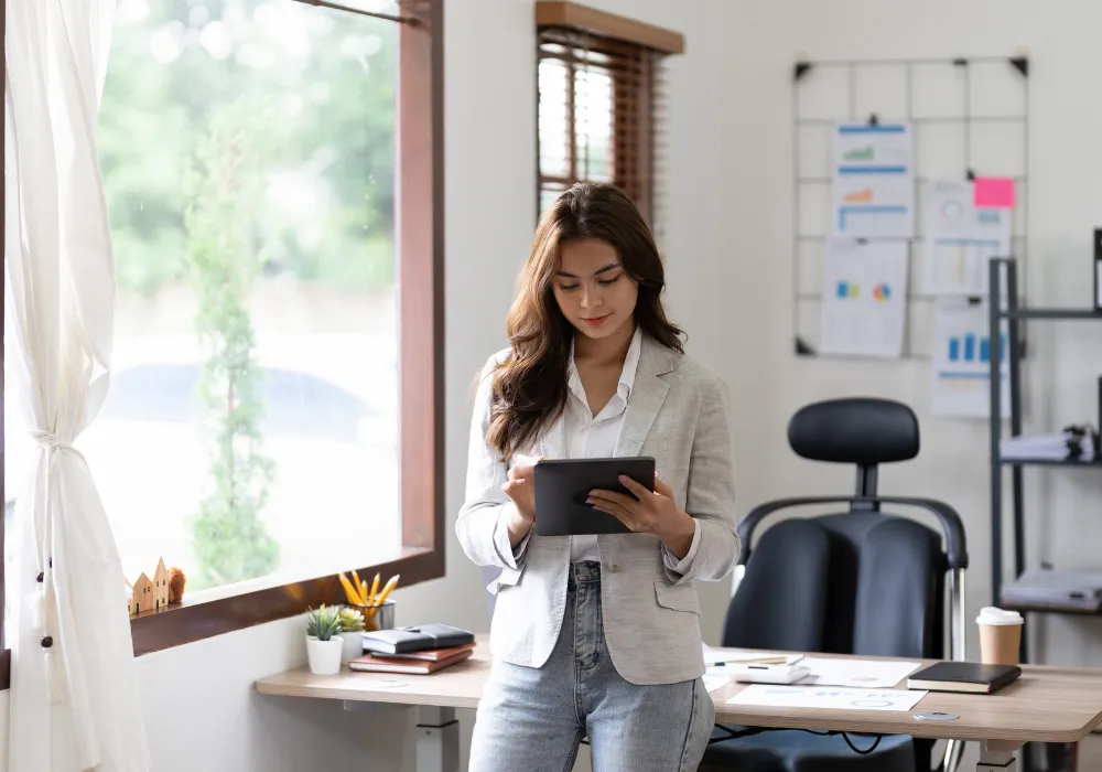 A Guide to Best Finance Jobs Reddit Loves: Top 10 Finance Roles | career accelerator finance | Emeritus A Guide to Best Finance Jobs Reddit Loves: Top 10 Finance Roles | Finance | Emeritus