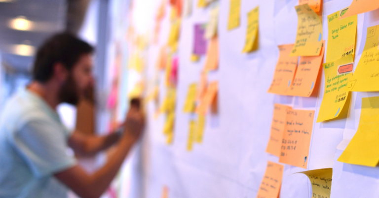 Decoding Agile vs Waterfall: Choosing the Right Project Management Methodology | Product Design & Innovation |Emeritus 