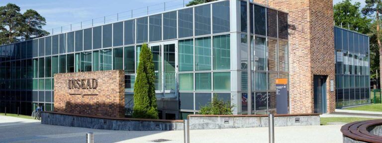 Overcome Change Management Challenges With an INSEAD Senior Executive Programme | Online Leadership Course