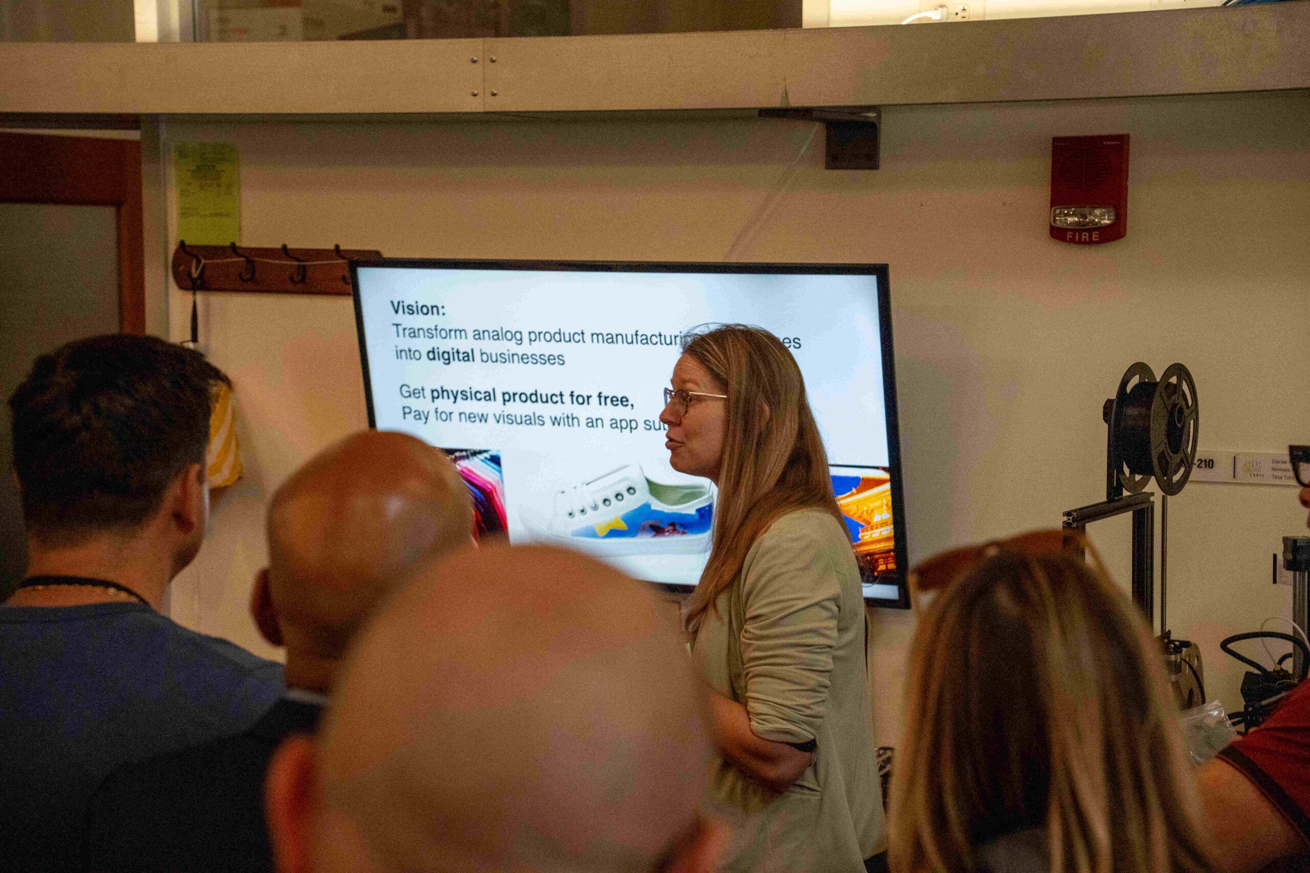 The blended AI course facilitates an immersive and flexible learning journey