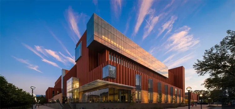 Michigan Ross Executive Education and Michigan Engineering Professional Education Launch the Chief Data and AI Officer Program in Collaboration with Emeritus | Emeritus