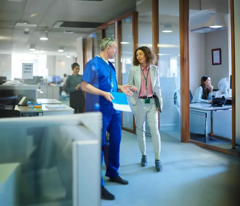 Harvard Medical School Healthcare Executive Leadership Training: Who Is It For? | Healthcare | Emeritus