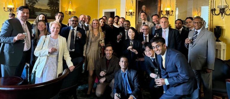 Cambridge Senior Management Programme Reviews  | Online Business Management Course