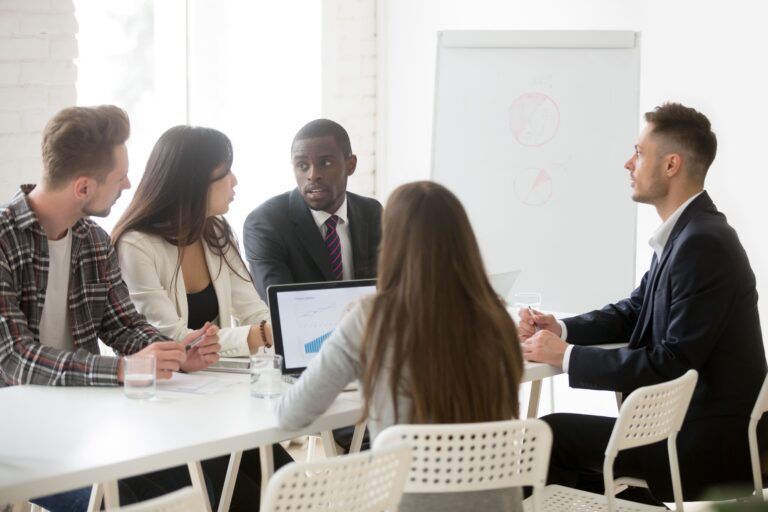 How Does the Cambridge HR Leadership Development Program Prepare CHROs to Have Leadership Conversations With CEOs | Human Resources | Emeritus