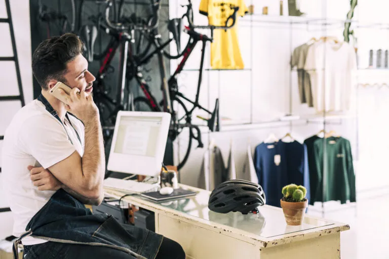 Conoce las claves para emprender negocios rentables | Online Emprendimiento Course